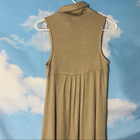Commetoi- Tan Sleeveless Faux Turtleneck Dress size Small - Picture 6 of 9